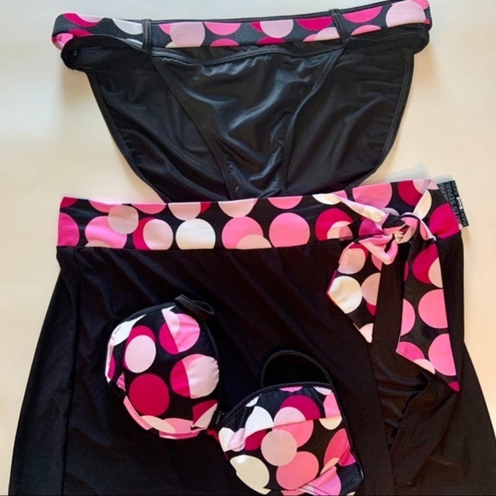 Body ID Bikini Swimsuit & New Cover Up Skirt Black Hot Pink